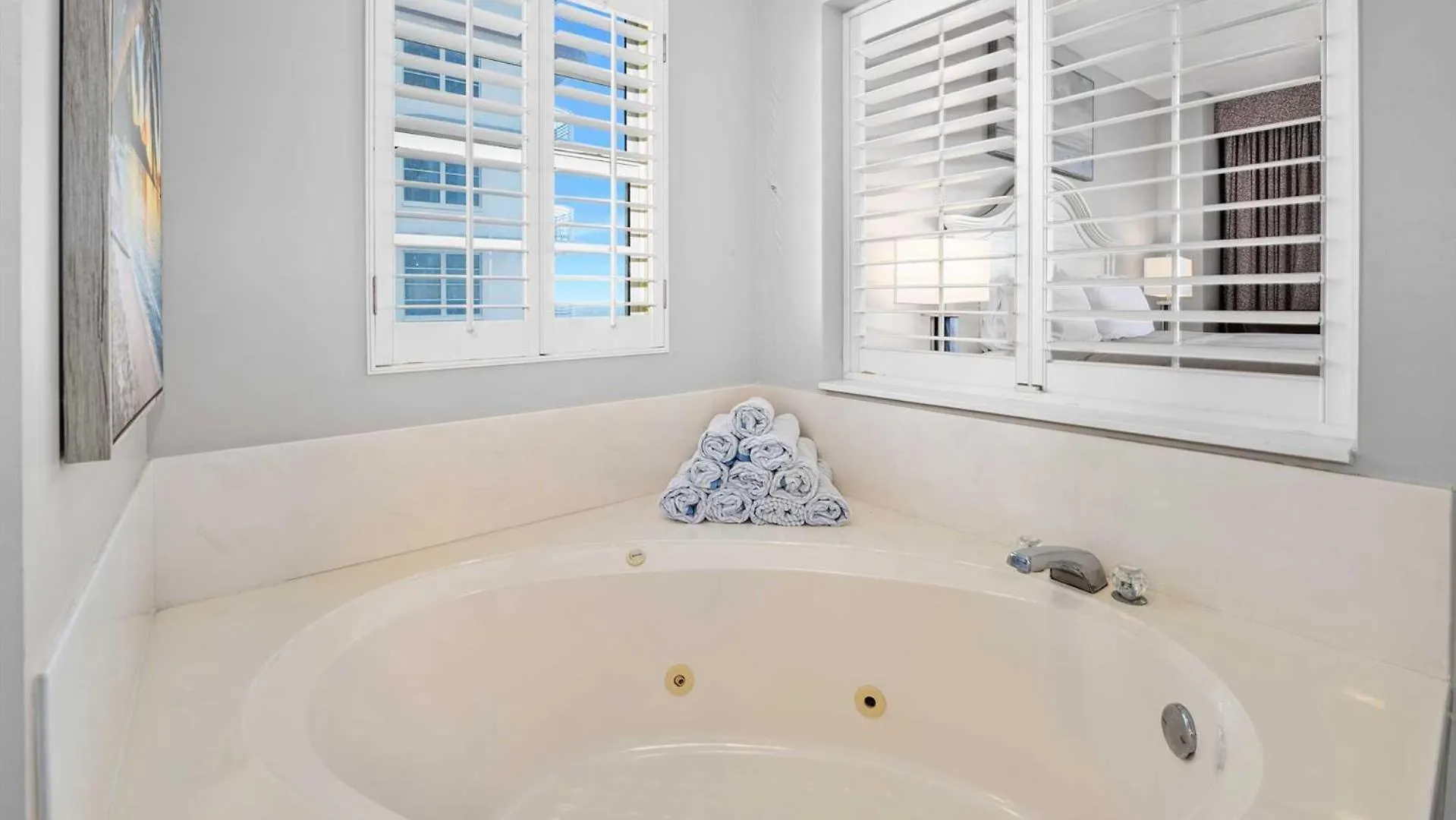 Holiday home Luxury 8Th Floor 2 Bedroom Condo Direct Oceanfront Wyndham Ocean Walk Resort Daytona Beach | 801 United States