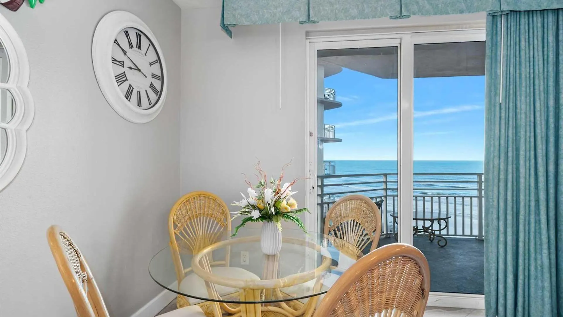 Luxury 8Th Floor 2 Bedroom Condo Direct Oceanfront Wyndham Ocean Walk Resort Daytona Beach | 801 Holiday home